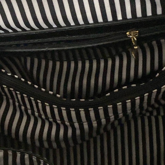 UNBRANDED MOB WIFE PURSE BIG STUDDED CLOSURE NEW SHOULDER STRAP Leopard Print - Picture 10 of 15